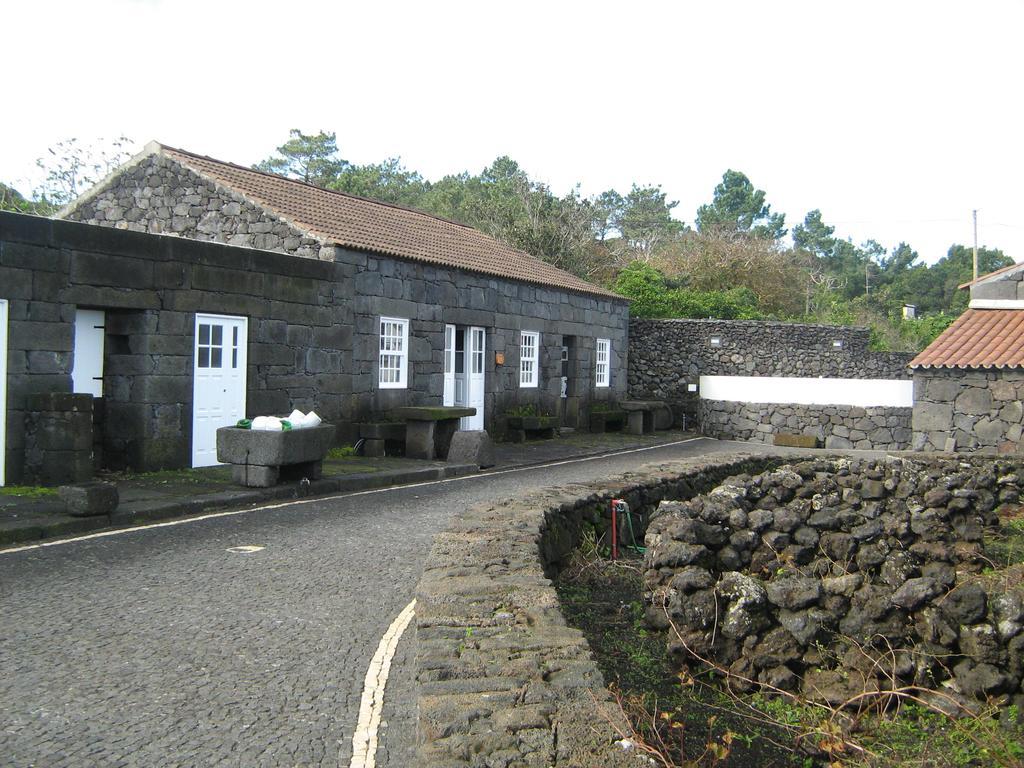 Alojamentos A Buraca São Roque do Pico المظهر الخارجي الصورة
